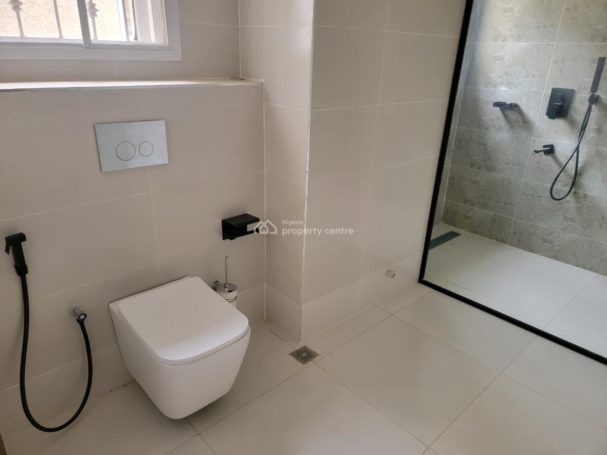 5 Bedroom Semi-detached Duplex, Guzape District, Abuja, Semi-detached Duplex for Sale