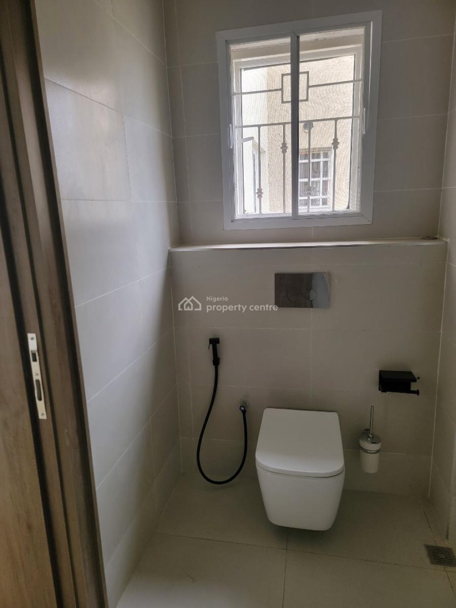 5 Bedroom Semi-detached Duplex, Guzape District, Abuja, Semi-detached Duplex for Sale