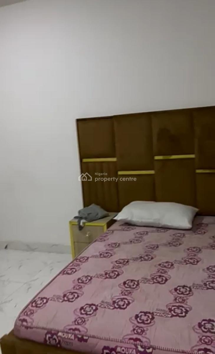 Furnished Room Selfcon in a 3 Bedroom Shared Duplex{ Video}, Ikota Villa Gra, Ikota, Lekki, Lagos, Self Contain (single Rooms) for Rent