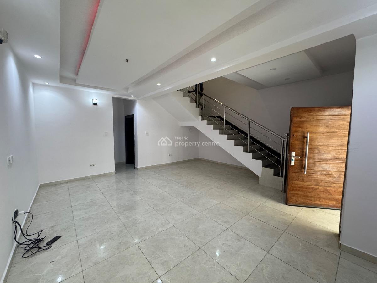 a Serviced 2 Bedroom Terrace with Inbuilt Bq, Ikate Elegushi, Lekki, Lagos, Flat / Apartment for Rent