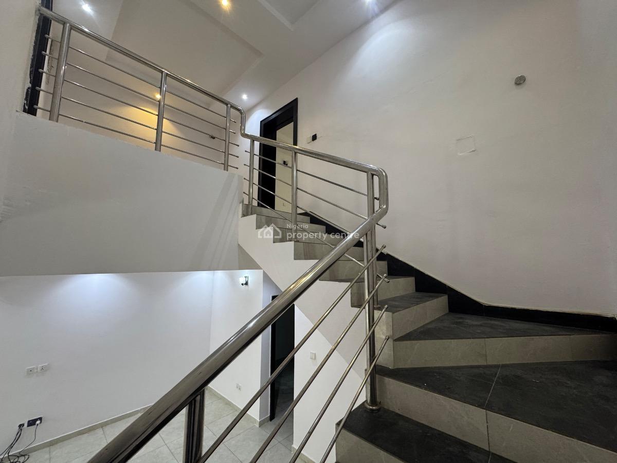 a Serviced 2 Bedroom Terrace with Inbuilt Bq, Ikate Elegushi, Lekki, Lagos, Flat / Apartment for Rent