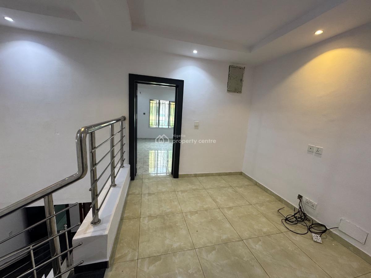 a Serviced 2 Bedroom Terrace with Inbuilt Bq, Ikate Elegushi, Lekki, Lagos, Flat / Apartment for Rent