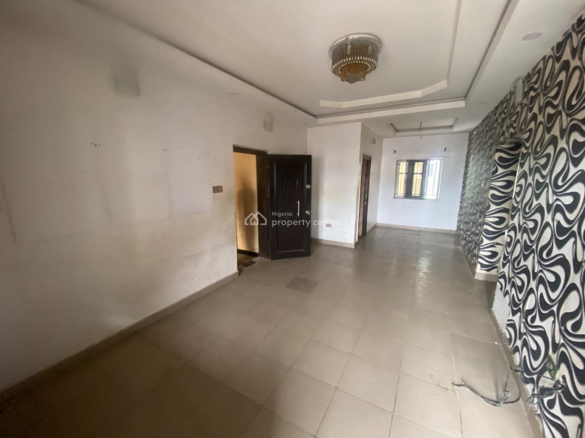 2 Bedroom Flat, Ogombo Road, Ogombo, Ajah, Lagos, Flat / Apartment for Rent