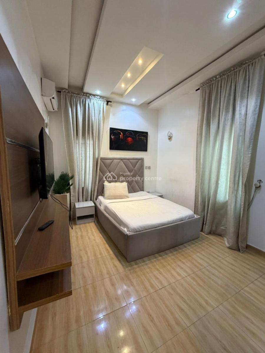 Fully Furnished 3 Bedroom Apartment with Bq, By Gilmore, Jahi, Abuja, Block of Flats for Sale