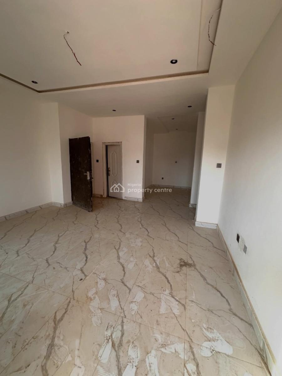 Newly Built 3 Bedroom with Bq., Jahi, Abuja, Flat / Apartment for Rent