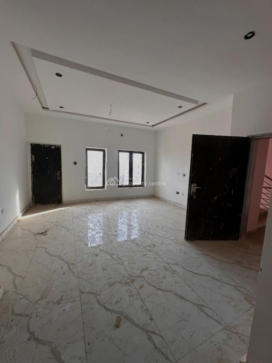 Newly Built 3 Bedroom with Bq., Jahi, Abuja, Flat / Apartment for Rent