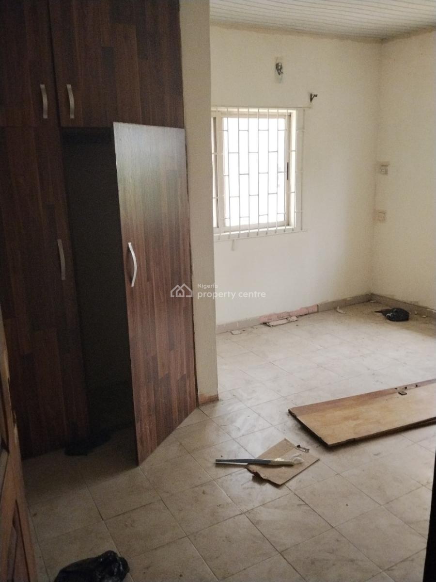 3 Bedroom Upstairs with Private Staircase, Balogun, Sangotedo, Ajah, Lagos, Flat / Apartment for Rent