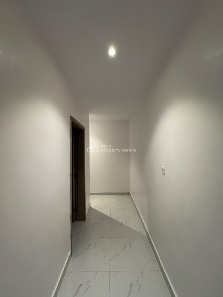 2 Bedroom Apartment, Lekki Phase 1, Lekki, Lagos, Flat / Apartment for Rent