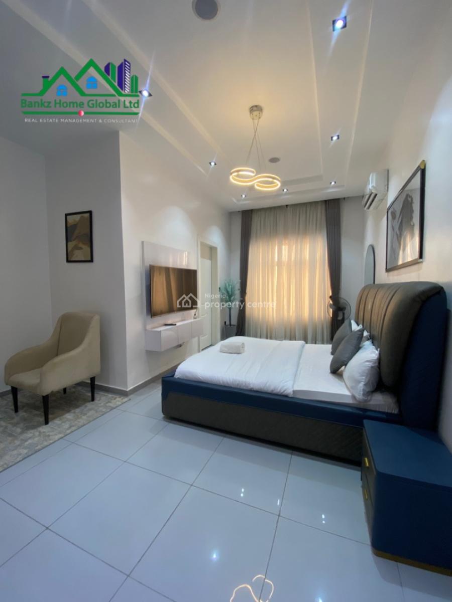 Waterfront Fully Furnished 2 Bedroom Penthouse, Lekki Phase 1, Lekki, Lagos, Flat / Apartment for Rent