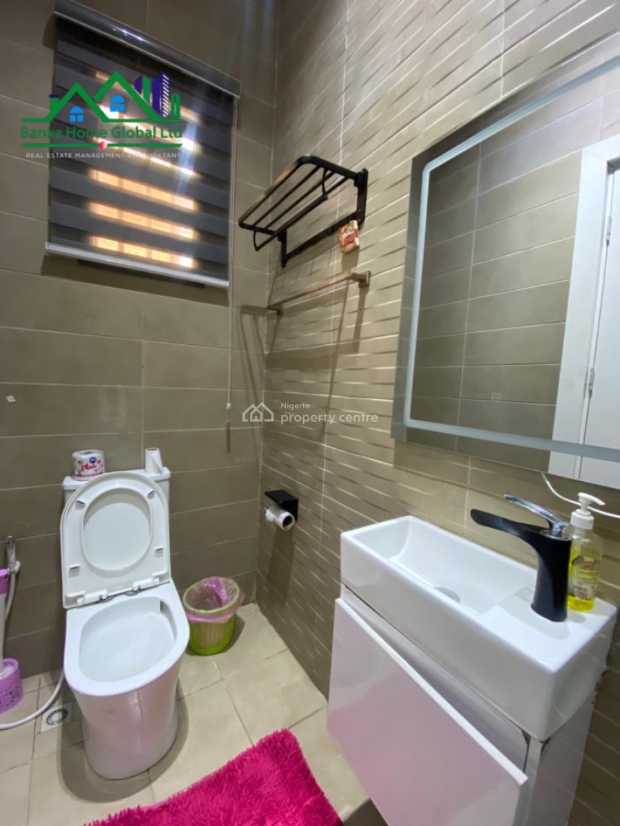 Waterfront Fully Furnished 2 Bedroom Penthouse, Lekki Phase 1, Lekki, Lagos, Flat / Apartment for Rent