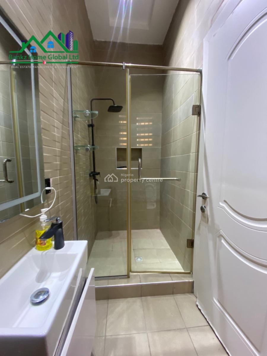 Waterfront Fully Furnished 2 Bedroom Penthouse, Lekki Phase 1, Lekki, Lagos, Flat / Apartment for Rent