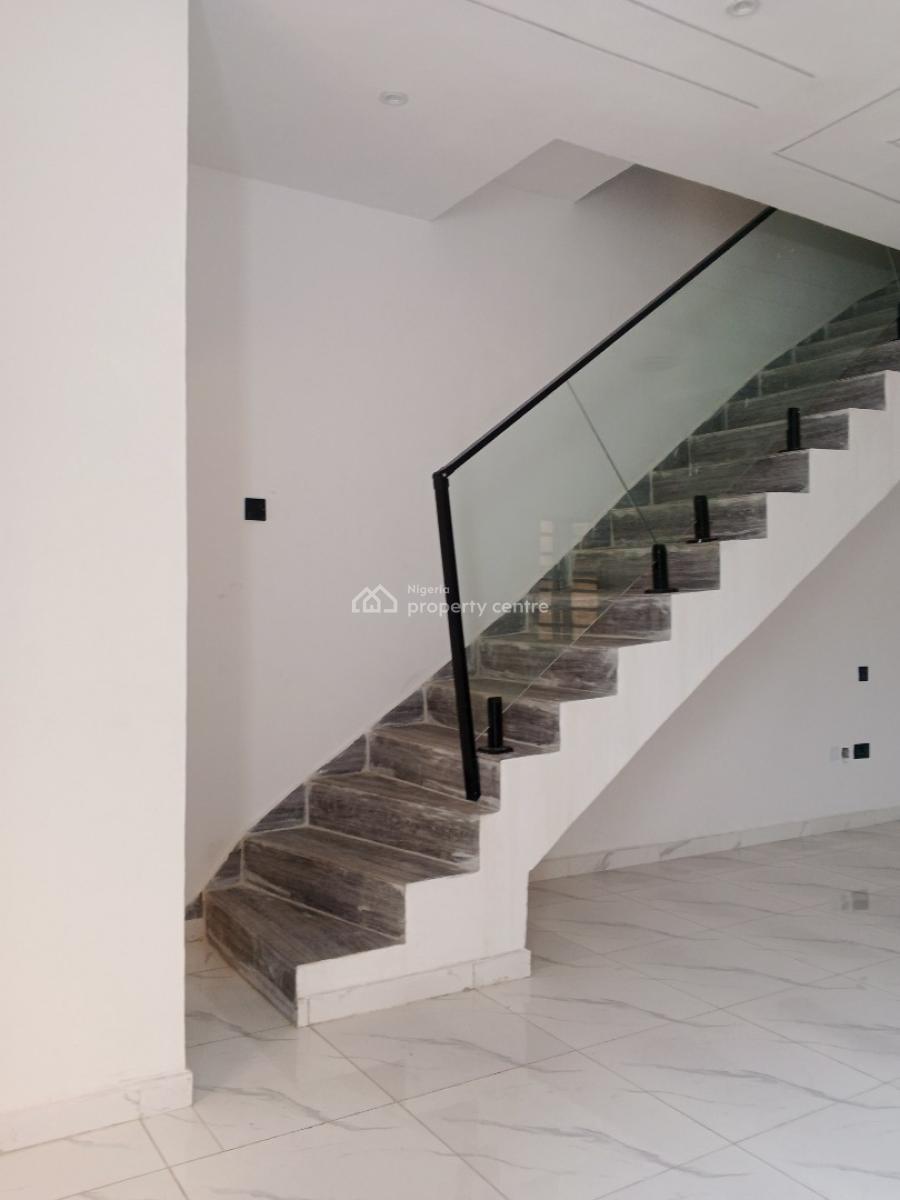 4 Bedroom Semi Detached Duplex Available in a Serene Area, Railway Compound, Ebute Metta West, Yaba, Lagos, Semi-detached Duplex for Sale