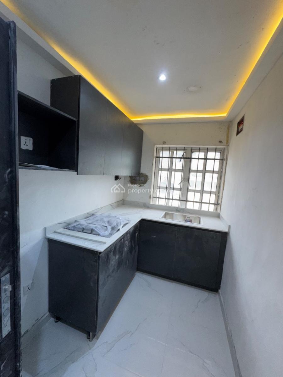 Mini Flat, Oniru, Victoria Island (vi), Lagos, Mini Flat (room and Parlour) for Rent