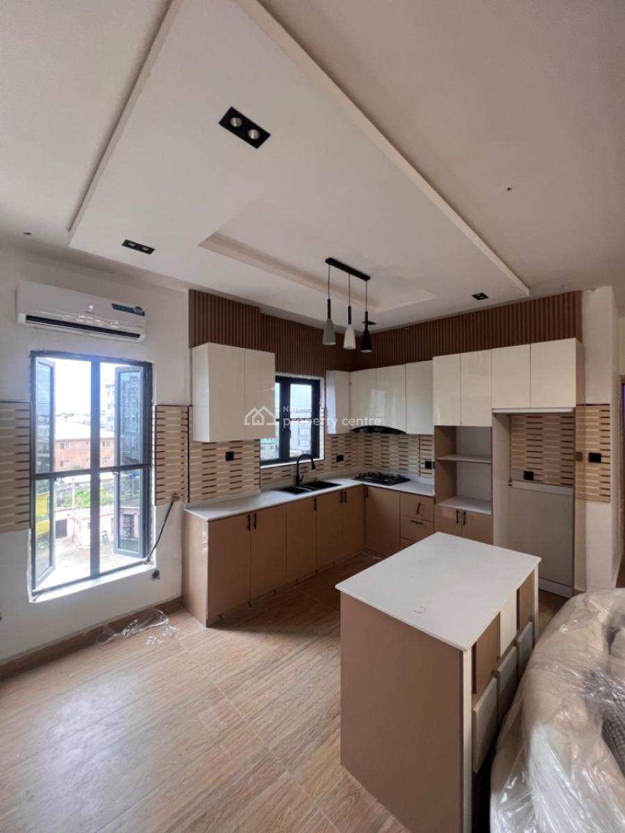 Modern  and Furnished 2 Bedroom Apartment with a Balcony, and Fitted K, Ikate, Lekki, Lagos, Flat / Apartment for Sale