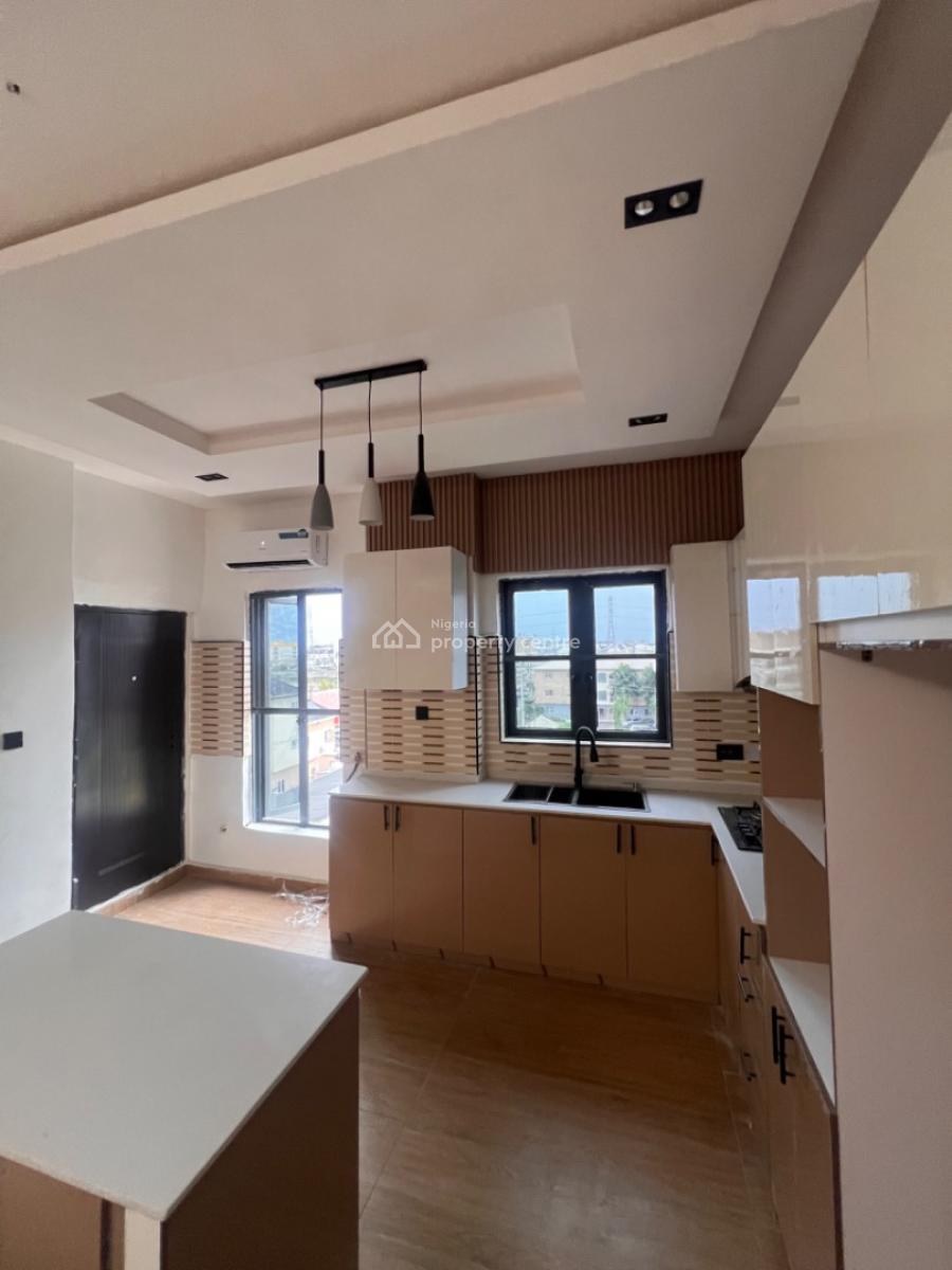 Modern  and Furnished 2 Bedroom Apartment with a Balcony, and Fitted K, Ikate, Lekki, Lagos, Flat / Apartment for Sale