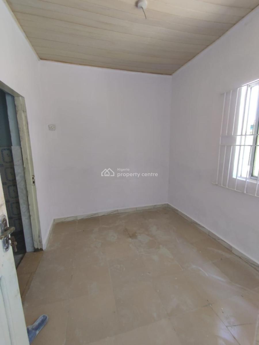 Mini Flat with 2 Toilets, Unity Estate Badore, Ajah, Lagos, Mini Flat (room and Parlour) for Rent