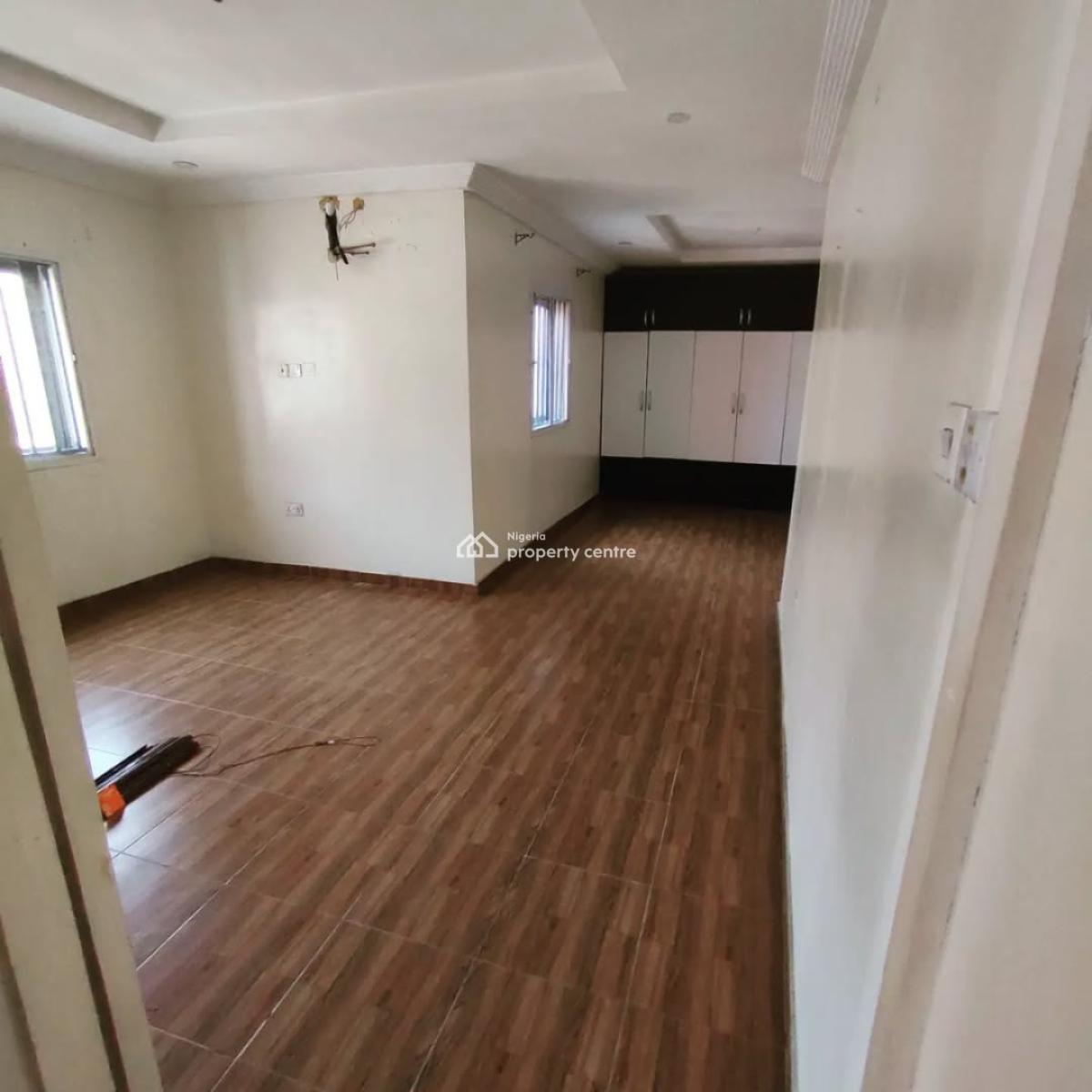 4 Bedroom Semi Detached with Bq, Domino Road Ologolo, Ologolo, Lekki, Lagos, Semi-detached Duplex for Rent