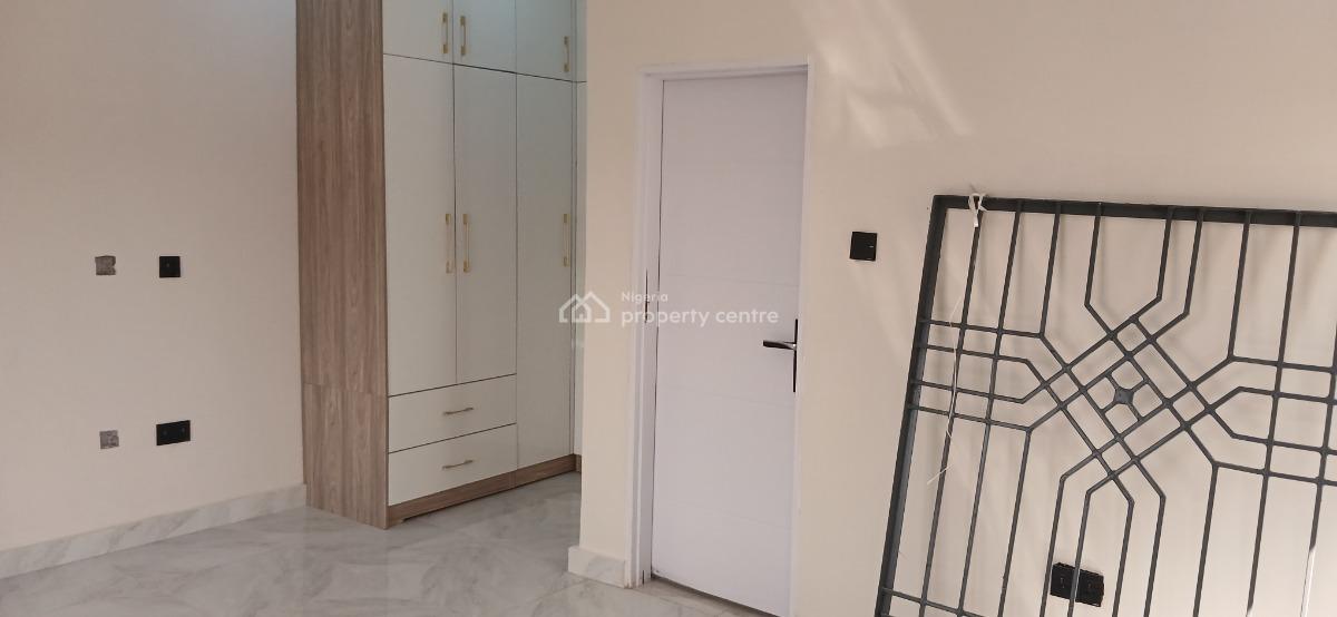 Newly Finished Luxury 4 Bedroom Terraced House, Cluster 5, River Park Estate, Lugbe District, Abuja, Terraced Duplex for Rent