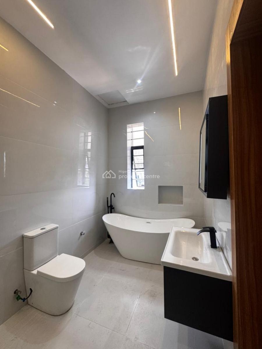 Luxury 3 Bedroom Terrace with Bq, Ikota, Lekki, Lagos, Terraced Duplex for Sale