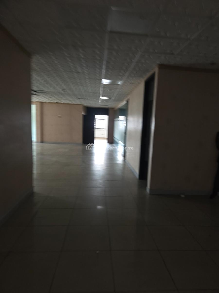 a Serviced 600 Sqm of Office Space, Lekki Phase 1, Lekki, Lagos, Office Space for Rent
