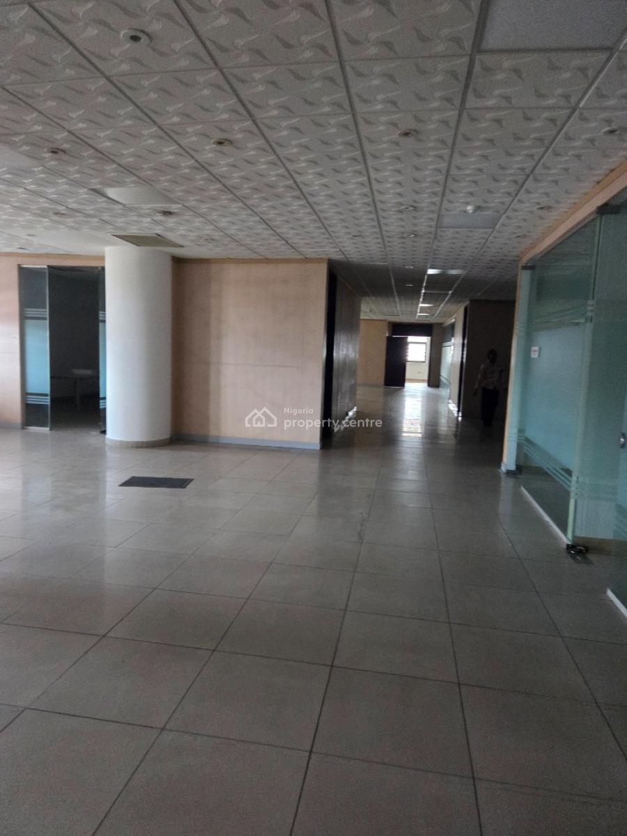a Serviced 600 Sqm of Office Space, Lekki Phase 1, Lekki, Lagos, Office Space for Rent