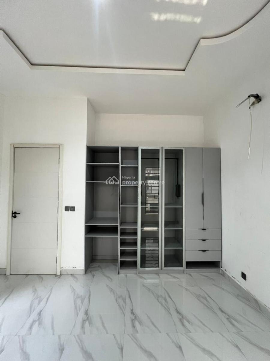 Spacious 4-bedroom Fully Detached House with Boys Quarters, Spacious 4-bedroom Fully Detached House with Boys’ Quarters in Chevron, Lekki, Lagos, Detached Duplex for Sale