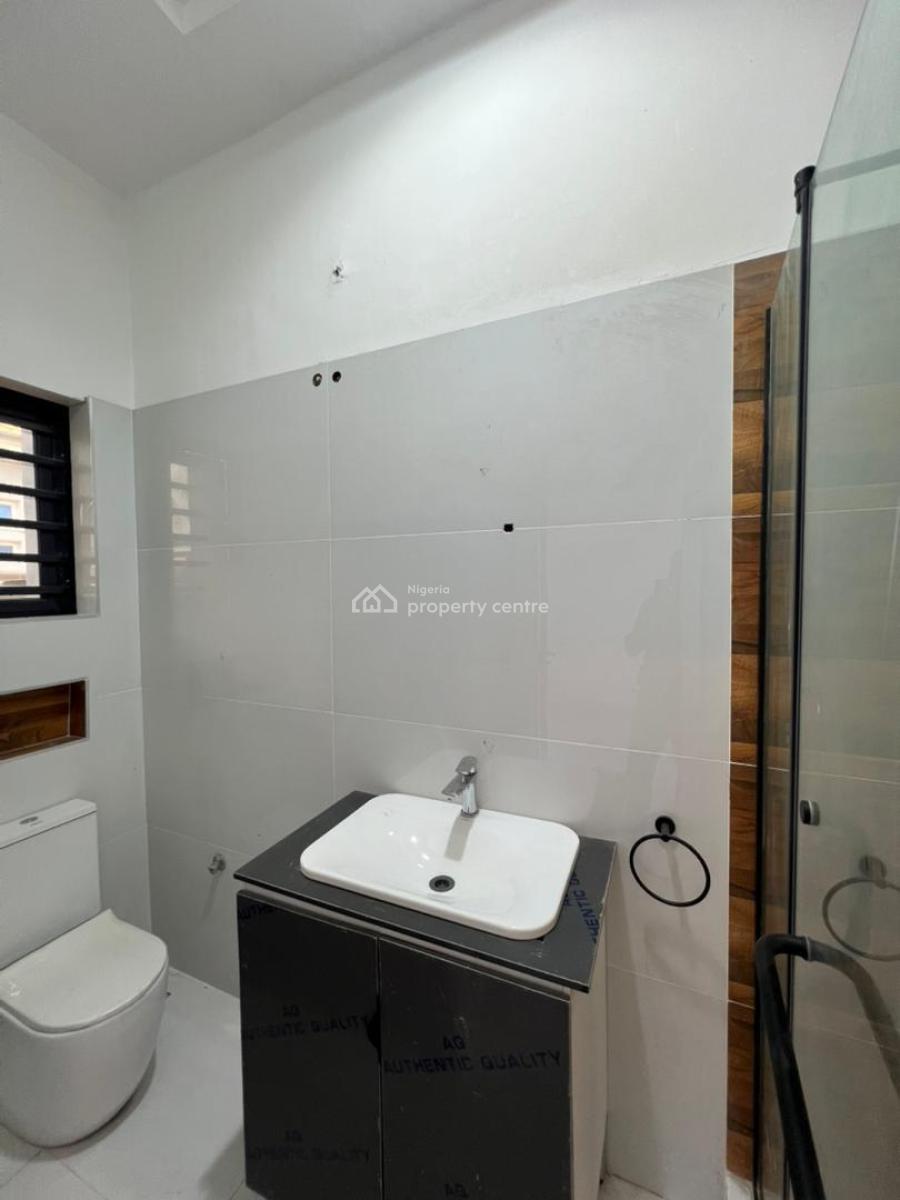 Spacious 4-bedroom Fully Detached House with Boys Quarters, Spacious 4-bedroom Fully Detached House with Boys’ Quarters in Chevron, Lekki, Lagos, Detached Duplex for Sale