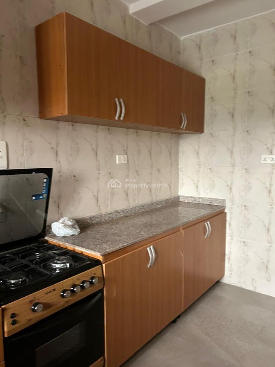 Fully Serviced 2 Bedroom Apartment Comes with Ac, Lekki Right By Nike Art Gallery, Lekki Phase 1, Lekki, Lagos, Flat / Apartment for Rent