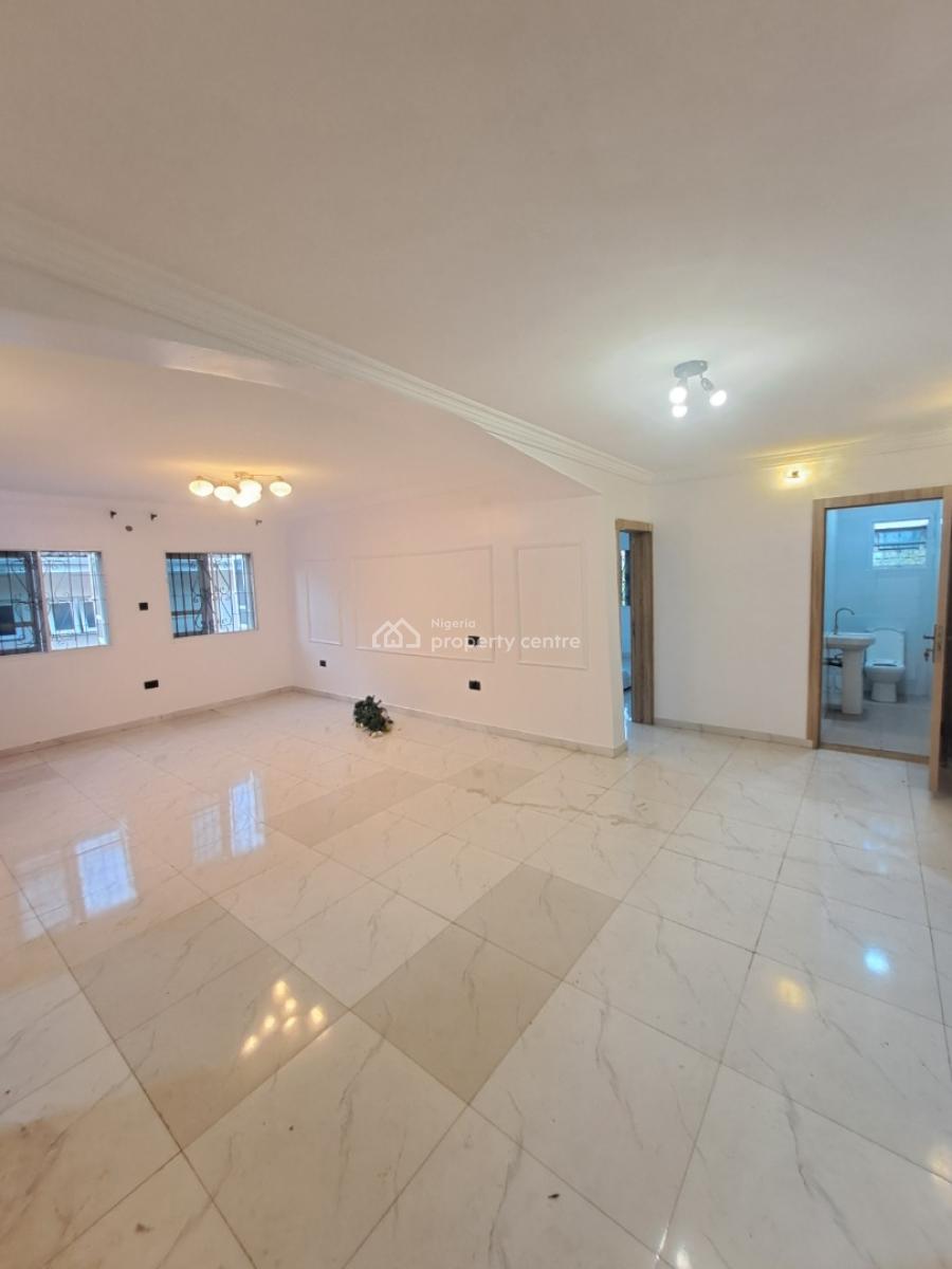 Well Built 3 Bedroom Apartment in a Gated Estate, Abraham Adesanya, Lekki, Lagos, Flat / Apartment for Rent
