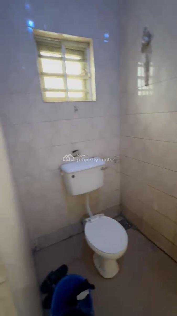 Lovely 2 Bedroom Apartment (ensuite), Off Awolowo Way, Ikeja, Lagos, Flat / Apartment for Rent