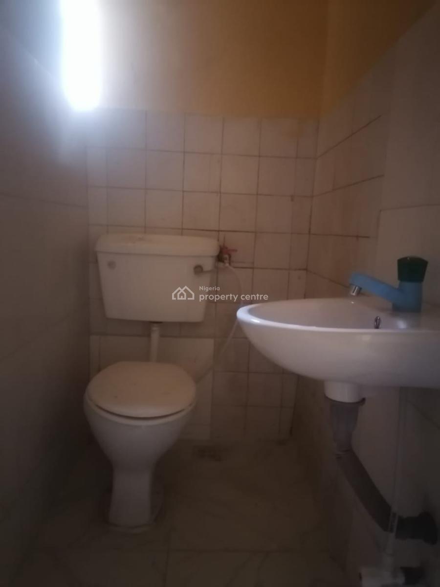 Lovely Mini Flat, Thomas Estate Ajah Eti-osa, Ajah, Lagos, Mini Flat (room and Parlour) for Rent