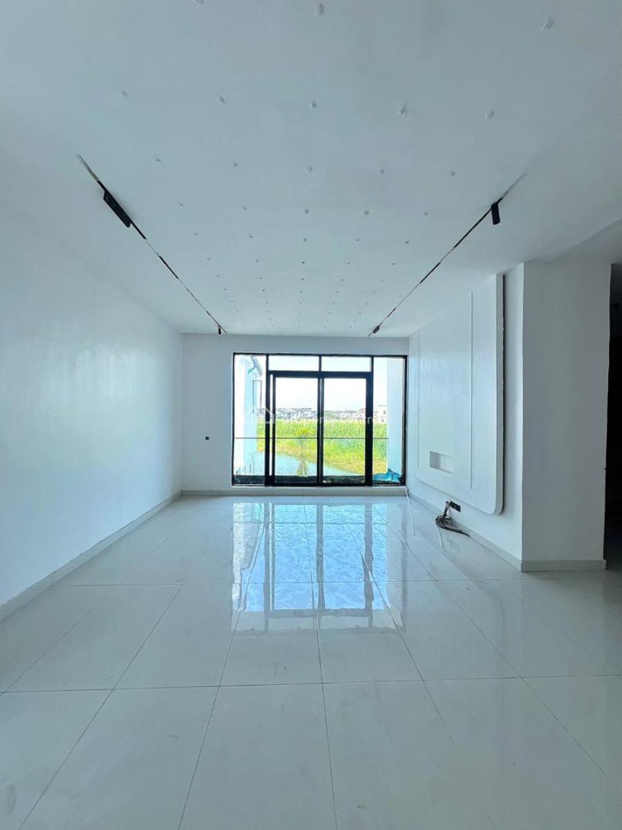 Luxury 5-bedroom Fully Detached House with Boys Quarters, in a Secure Access-controlled Estate in Chevron, Lekki, Lekki, Lagos, Detached Duplex for Sale