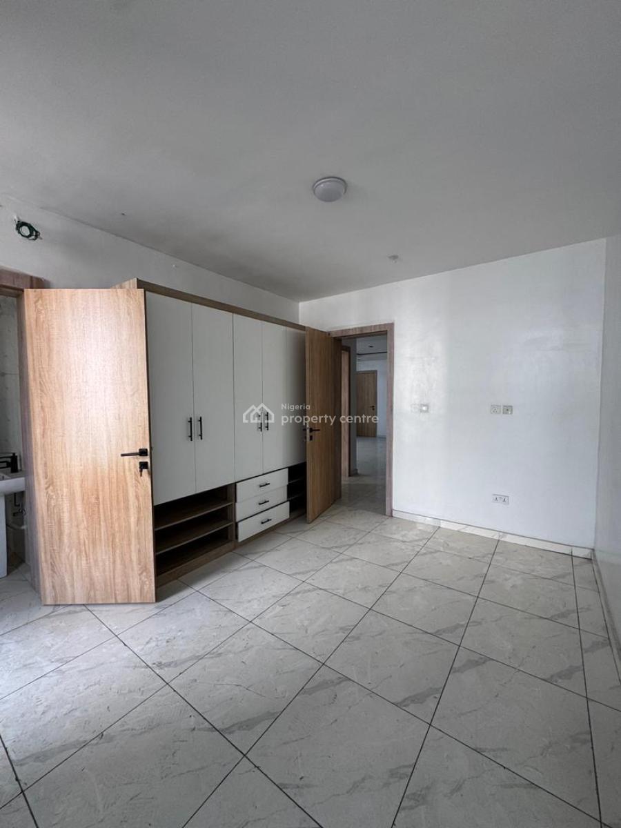 Built  to Standard 2 Bedroom  Apartment with Spacious Ensuite Rooms, Built  to Standard 2 Bedroom  Apartment with Spacious Ensuite Rooms, Ikate, Lekki, Lagos, Block of Flats for Sale