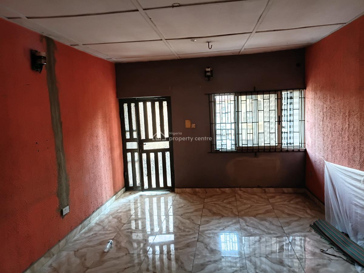 Massive and Newly Renovated Three Bedroom Flats, Off The Alagbole-akute Road, Ojodu, Lagos, Flat / Apartment for Rent