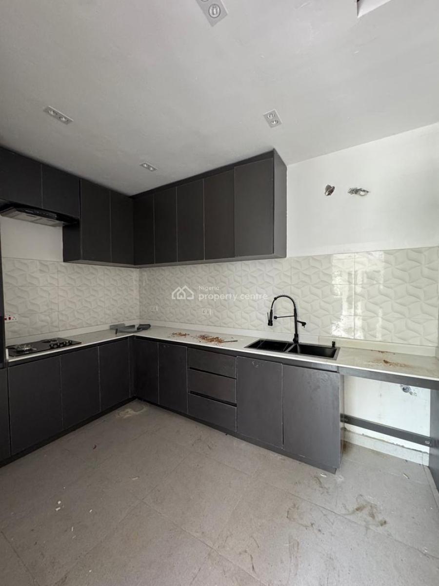 Newly Built 2 Bedroom Apartment, Newly Built 2 Bedroom Apartment, Ikate, Lekki, Lagos, Block of Flats for Sale