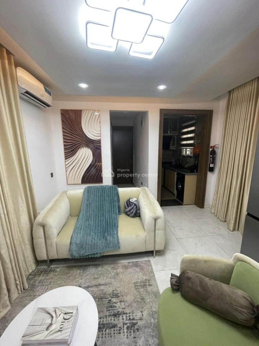 Luxury 1-bedroom Apartment, 1st Avenue, Gwarinpa, Abuja, Mini Flat (room and Parlour) Short Let