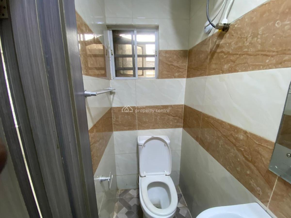 Luxury 2 Bedroom Flat with Excellent Facility, Ogombo Road, Ogombo, Ajah, Lagos, Flat / Apartment for Rent