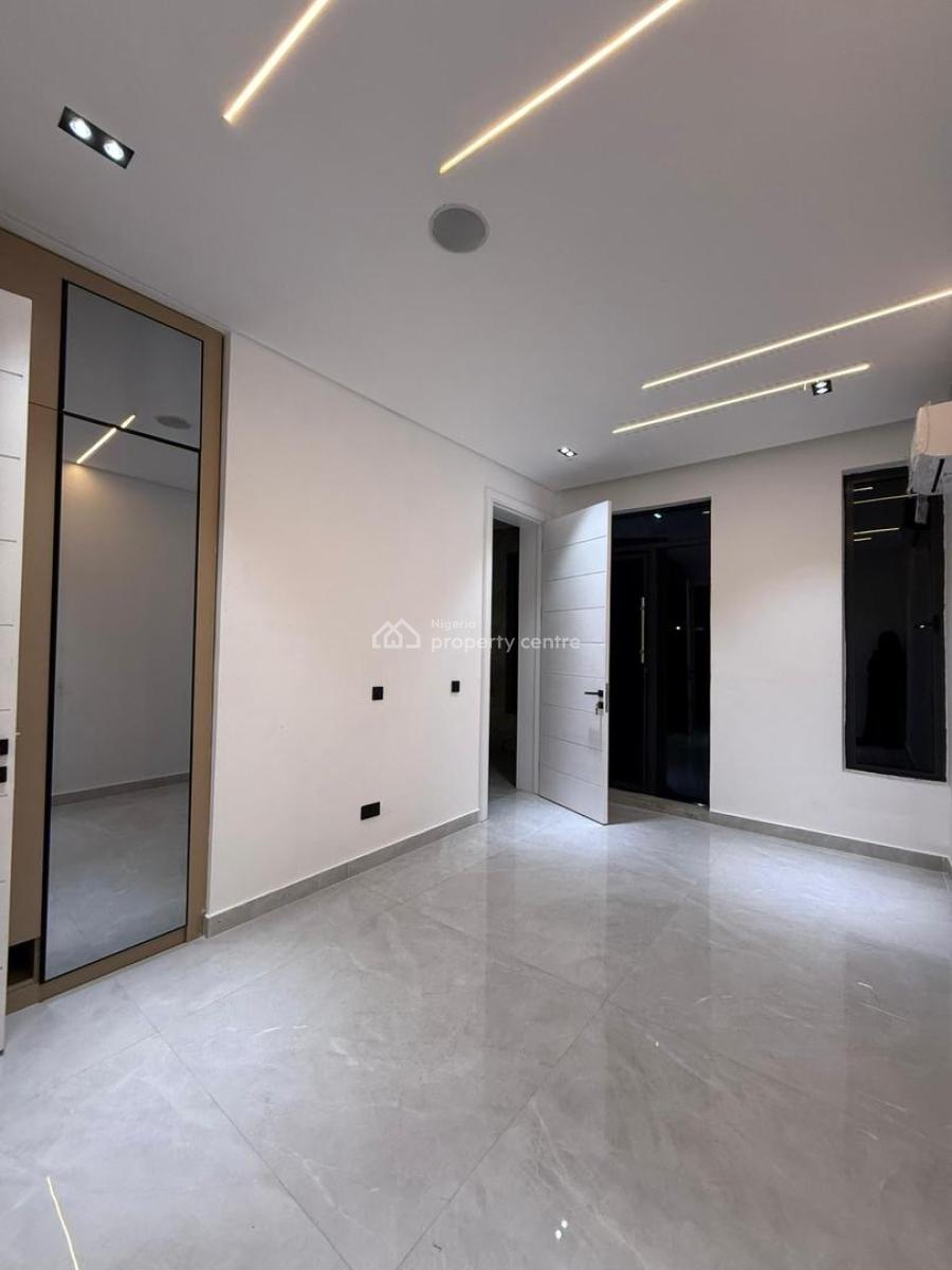 Contemporary Designed 5 Bedroom with Bq All En-suite Spacious Room, Ikate, Lekki, Lagos, Semi-detached Duplex for Sale