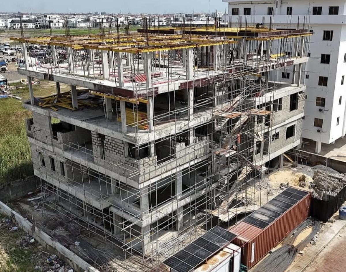 Luxury 3-bedroom Apartment with Bq., Lekki Phase 1, Lekki, Lagos, Flat / Apartment for Sale