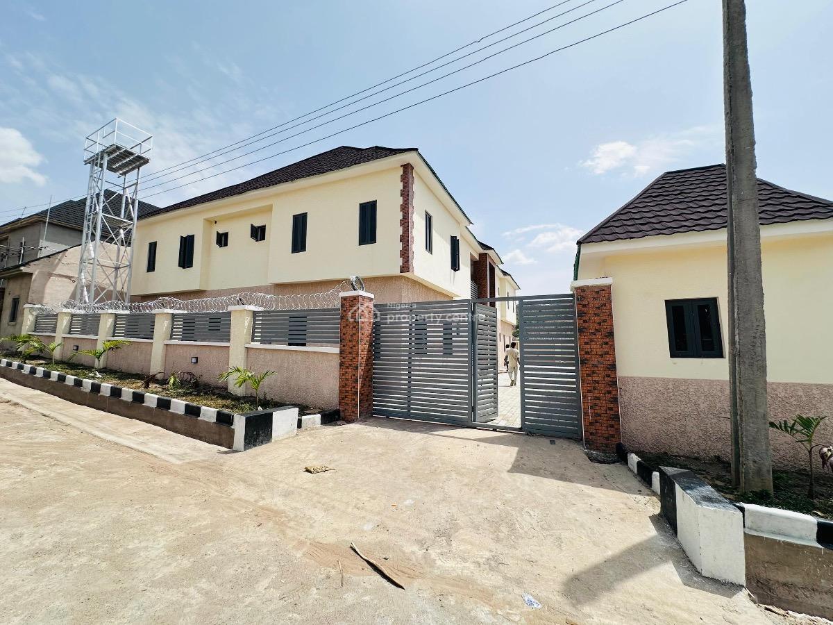 3 Bedroom Flat, Life Camp, Abuja, Block of Flats for Sale
