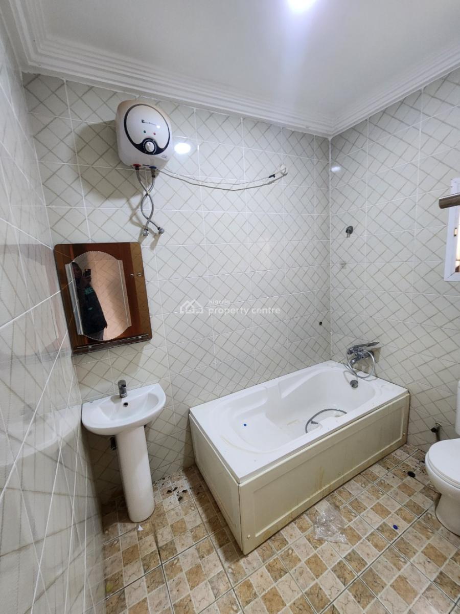 Luxury Two Bedroom Block of Flat, News Engineering, Dawaki, Gwarinpa, Abuja, Flat / Apartment for Rent