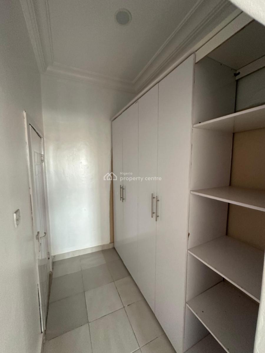 Exquisite Two Bedroom Flat (upstairs), Freedom Way, Lekki Phase 1, Lekki, Lagos, House for Rent