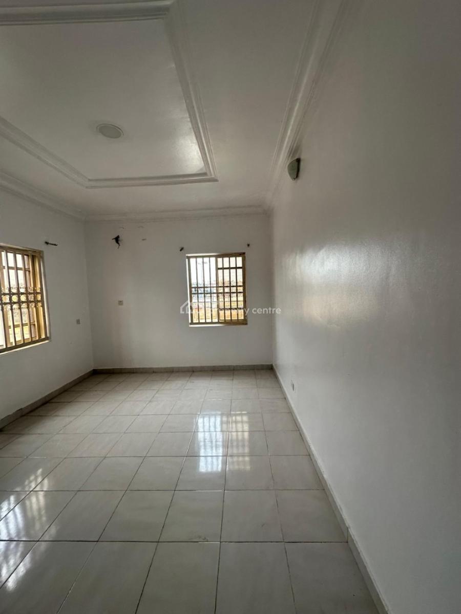 Exquisite Two Bedroom Flat (upstairs), Freedom Way, Lekki Phase 1, Lekki, Lagos, House for Rent