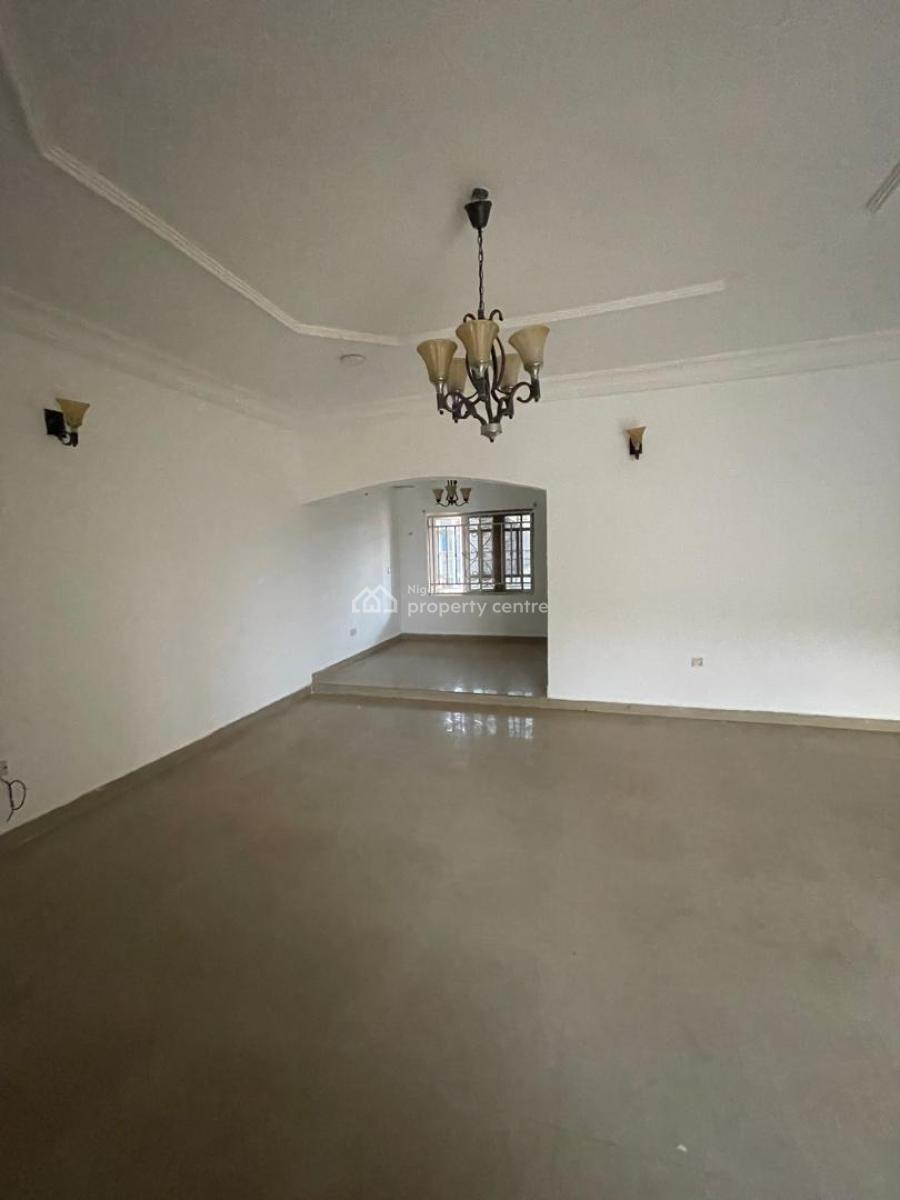 Clean 2 Bedrooms, Wuye, Abuja, Flat / Apartment for Rent