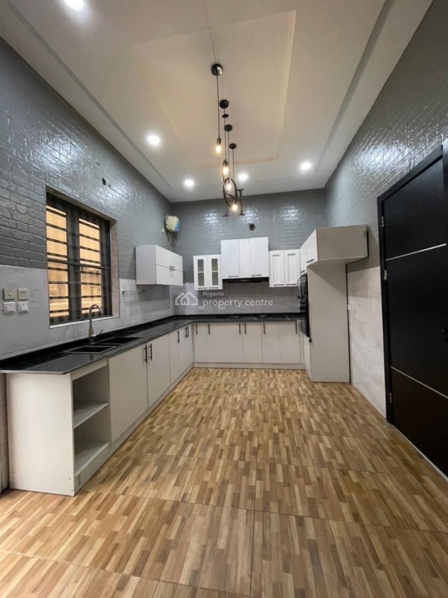 Well Built 4 Bedroom Semi Detached Duplex with Bq, Chevron Drive, Lekki, Lagos, Semi-detached Duplex for Rent