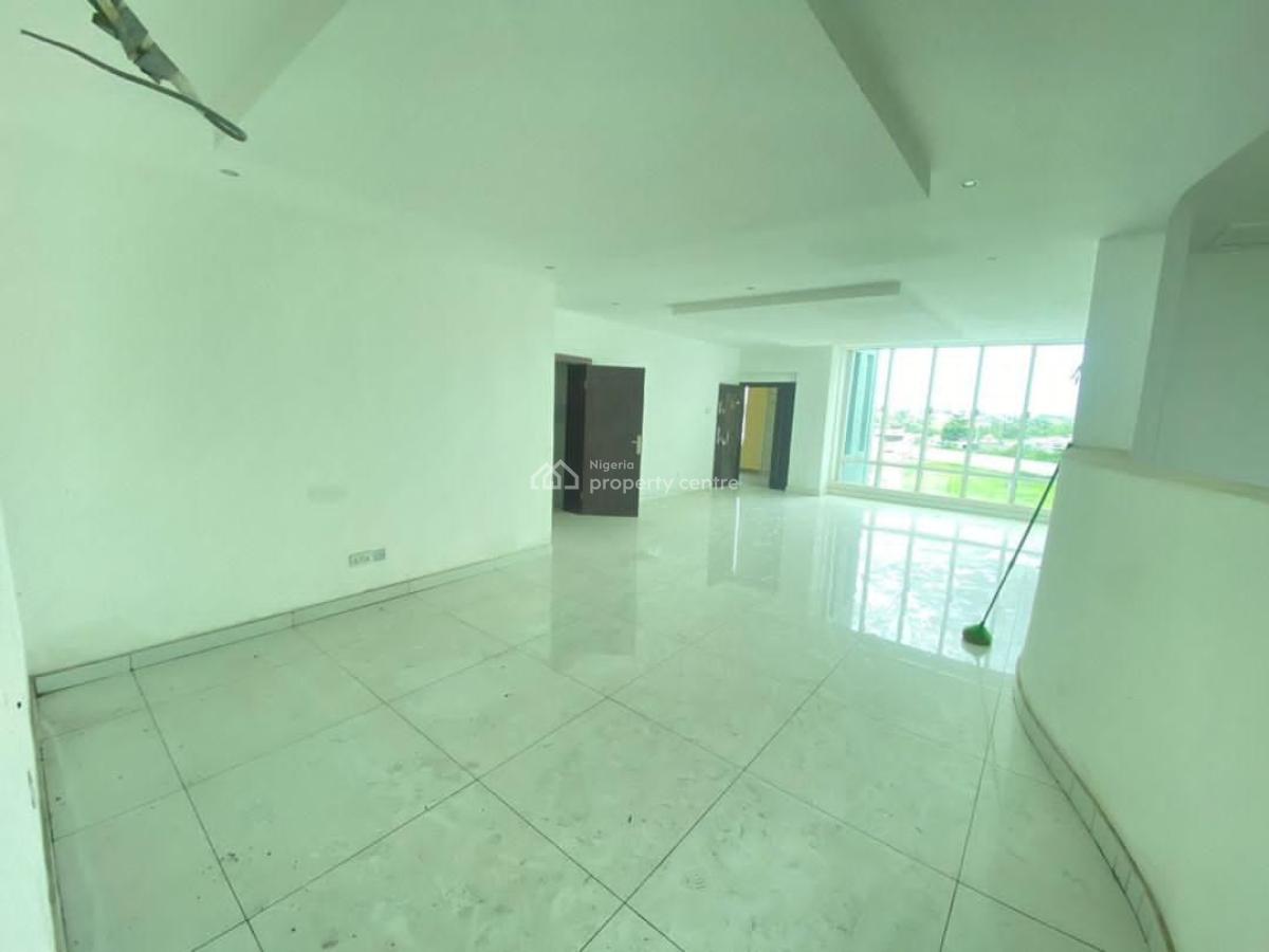 Beautiful Spacious Luxury 3 Bedrooms Apartment, Monastery Road, Sangotedo, Ajah, Lagos, Flat / Apartment for Rent