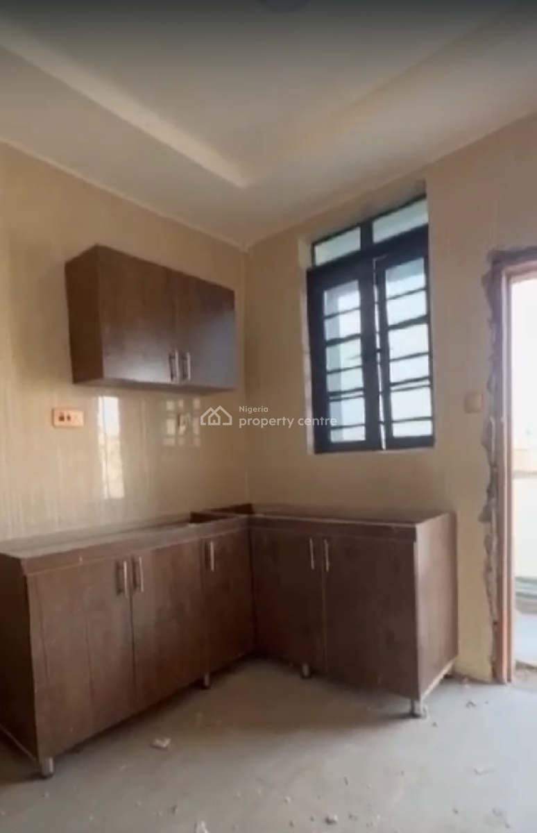 Solar Powered 2 Bedroom Flat, Gbagada, Lagos, Flat / Apartment for Rent