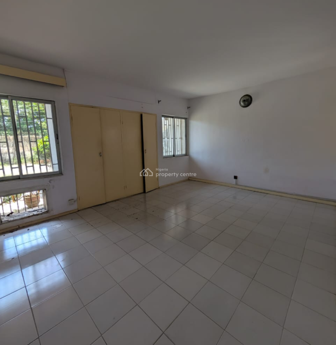 Extra Large 5 Bedroom Bungalow, Ikeja Gra, Ikeja, Lagos, Flat / Apartment for Rent