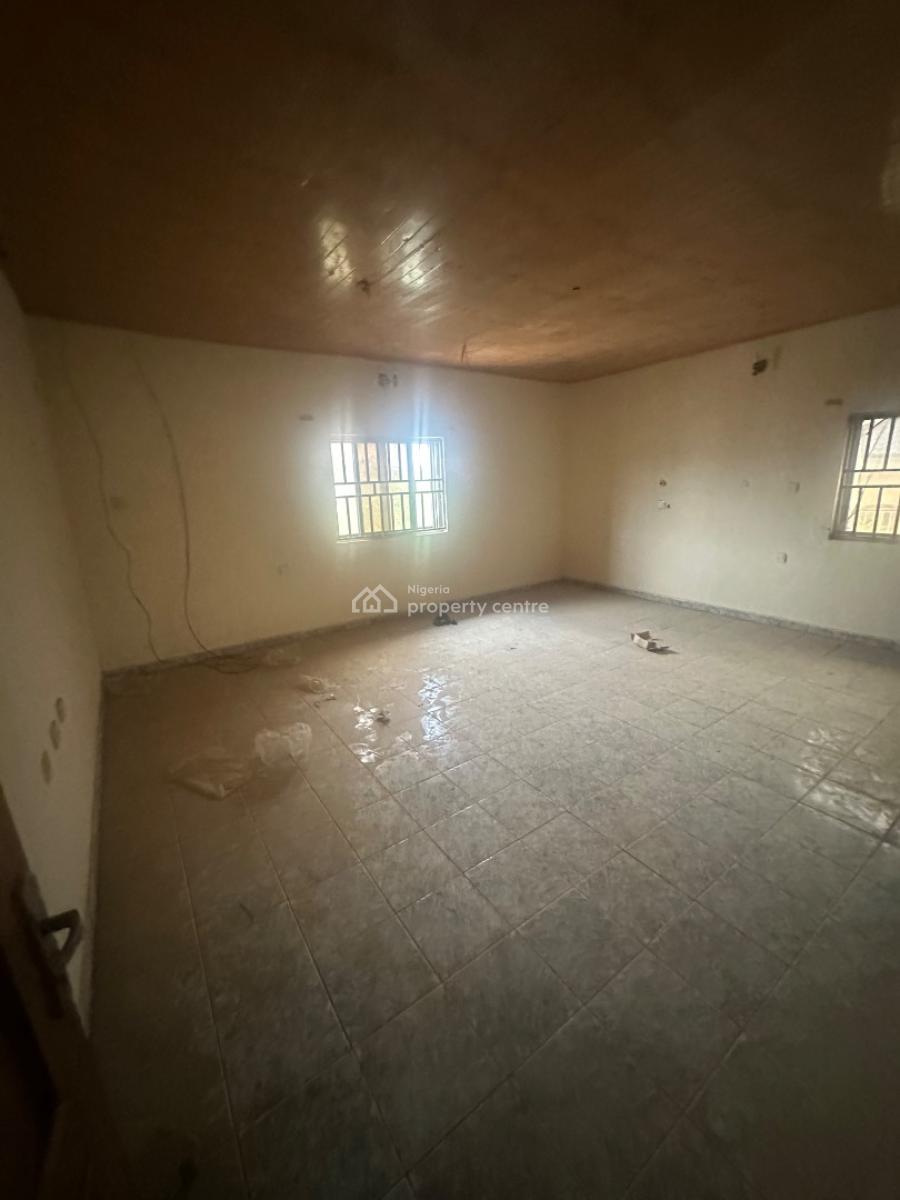 5 Bedroom Semidetached Duplex with a Spacious Compound in a Cool Area, Phase 4, Kubwa, Abuja, Semi-detached Duplex for Sale