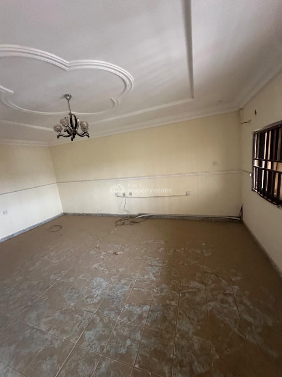 5 Bedroom Semidetached Duplex with a Spacious Compound in a Cool Area, Phase 4, Kubwa, Abuja, Semi-detached Duplex for Sale